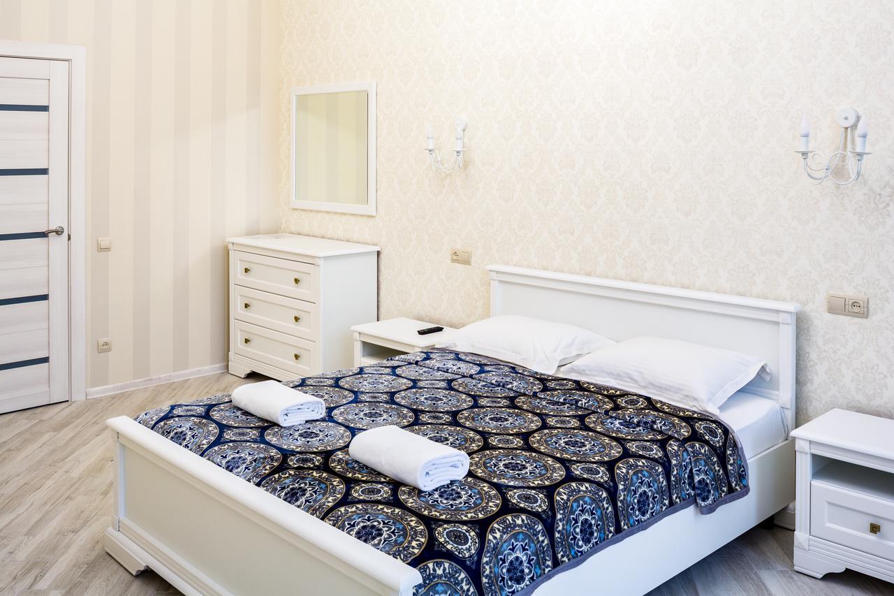 Leogrand Vip Apartments On Udatnogo 4 Львів Екстер'єр фото